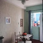 Casa Para Temporada, 687 Casa 03 Fundos