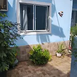 Casa Para Temporada, 687 Casa 03 Fundos